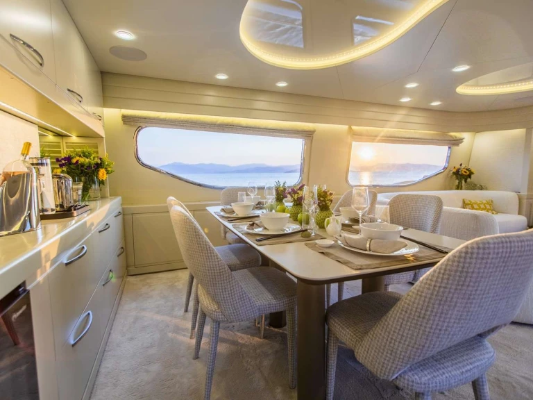 Yacht mit oder ohne Skipper Posillipo mieten in Athen