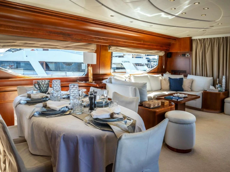 Yacht mit oder ohne Skipper Posillipo mieten in Athen