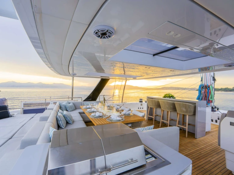 Bootsverleih Sunreef Halcyon Neapel Samboat