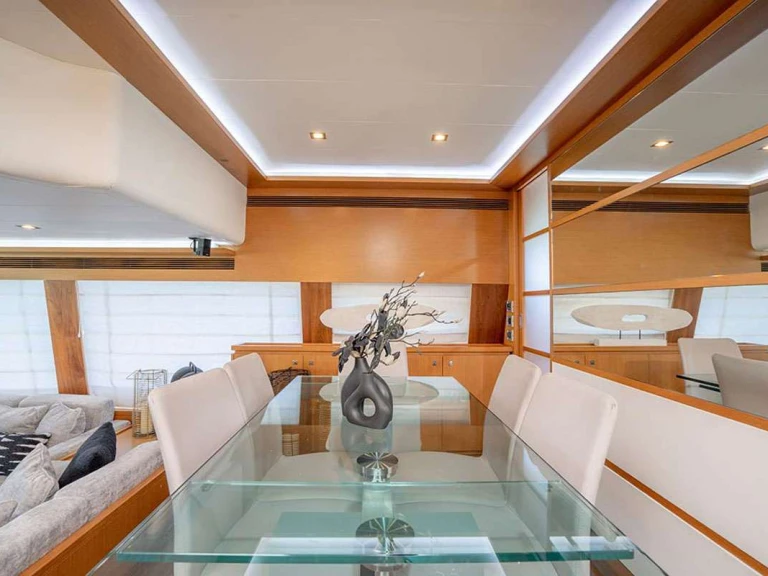 Yacht mieten in Miami - Ferretti Twe11ve