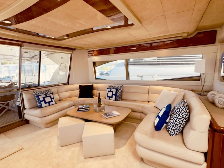 Bootsverleih Ferretti ARCELIA Athen Samboat