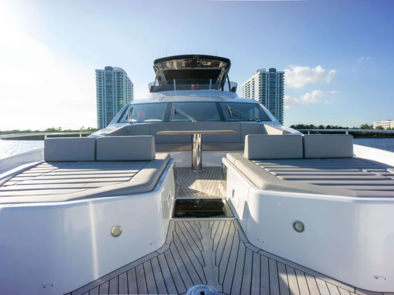 Yacht mieten in Miami zum besten Preis