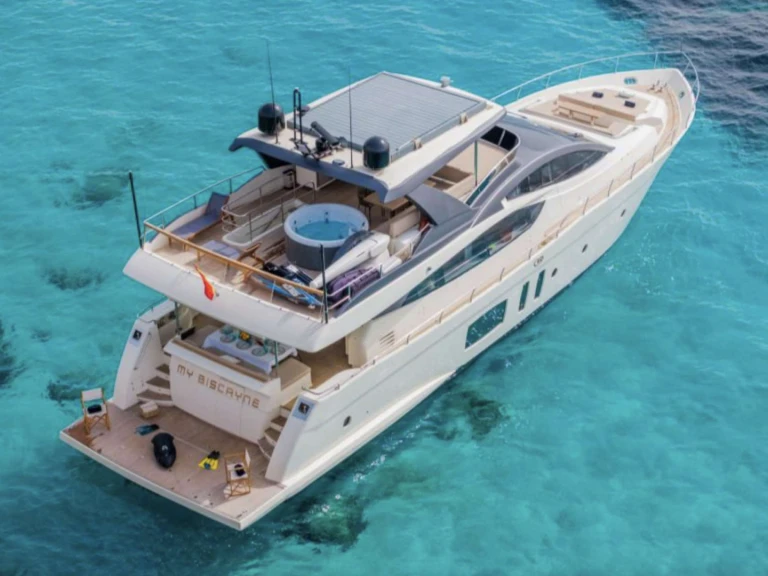 YachtCharter in Ibiza - Astondoa BISCAYNE auf SamBoat
