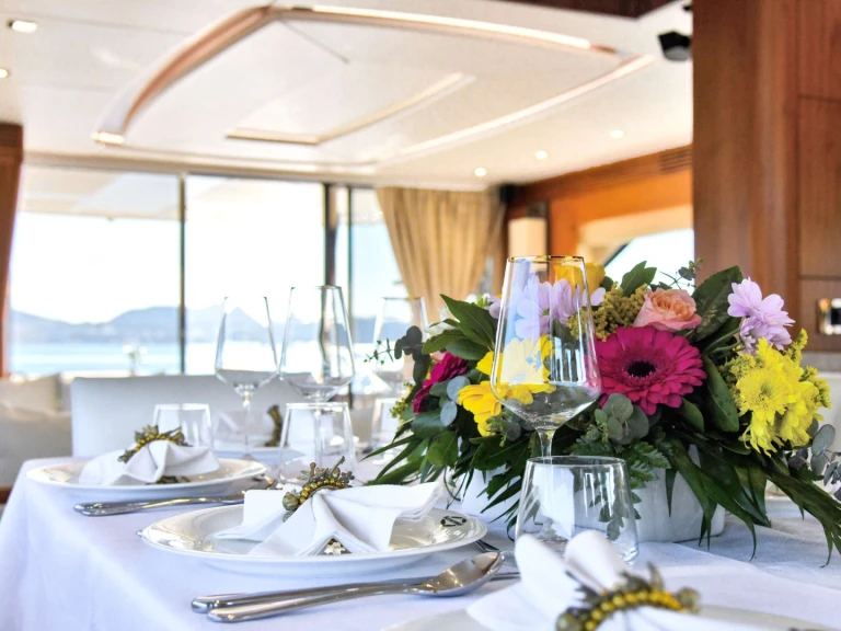Yacht mit oder ohne Skipper Sunseeker mieten in Athen