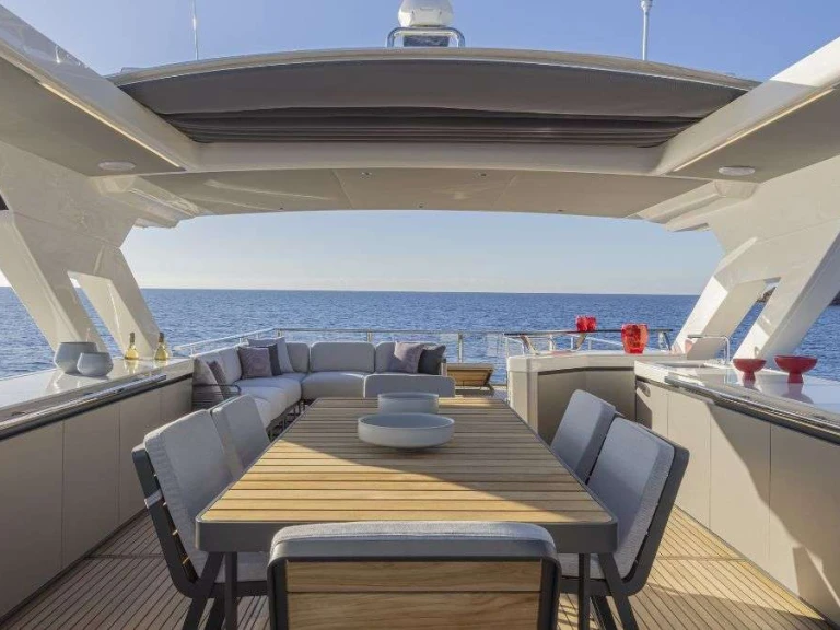 Yacht mit oder ohne Skipper Absolute mieten in Provence-Alpes-Côte d'Azur