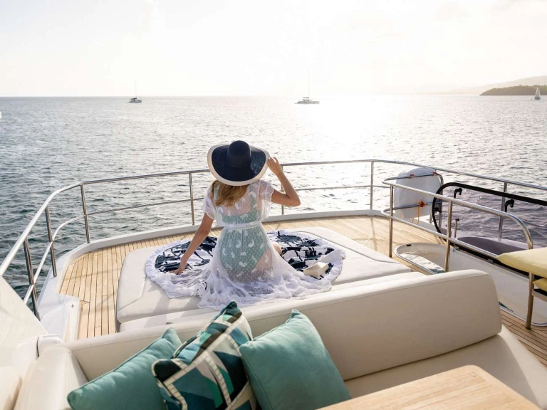 Yacht mieten in Saint-Raphaël - Princess, UK SORANA II