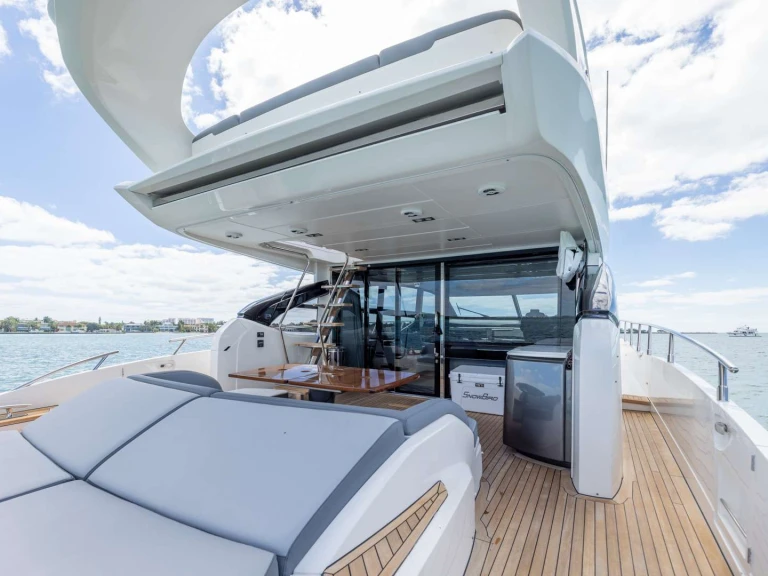 YachtCharter in Miami - Princess Viking Snowbird auf SamBoat