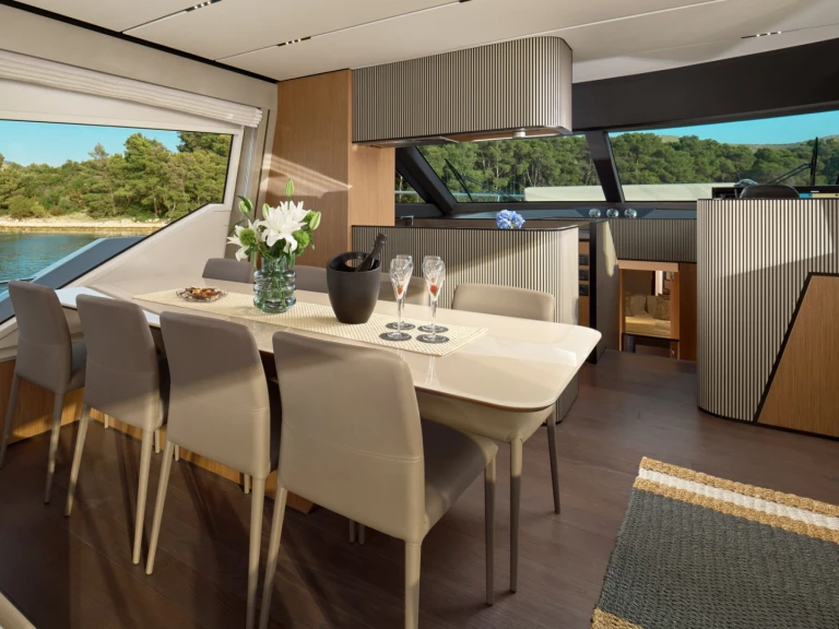 YachtCharter in Šibenik - Ferretti WE2 auf SamBoat