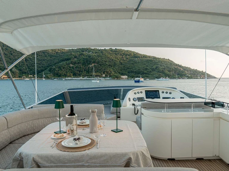 Bootsverleih Posillipo Rock Moon Cannigione di Arzachena Samboat