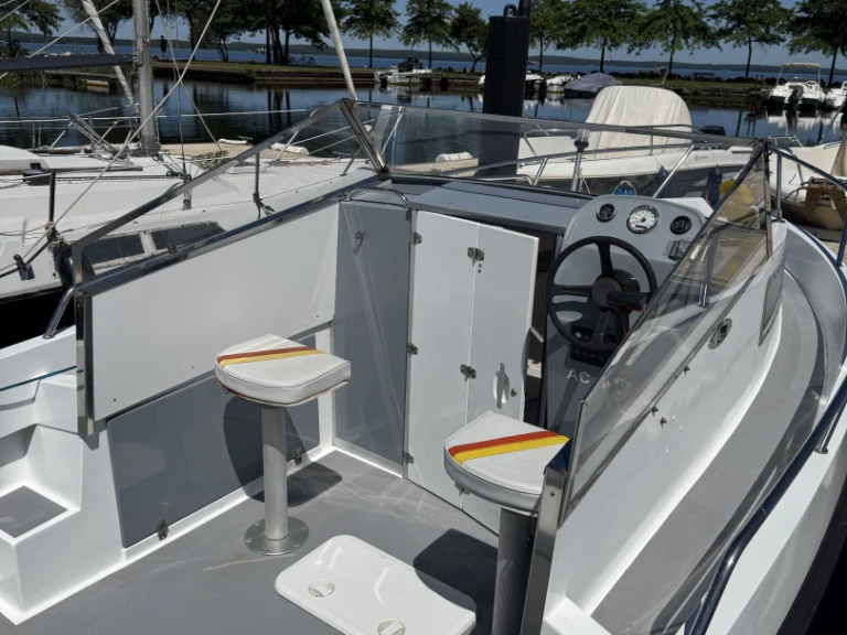 Motorboot mieten in Biscarrosse zum besten Preis