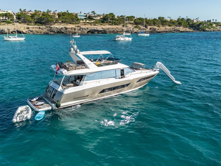 Yacht mieten in Neapel zum besten Preis