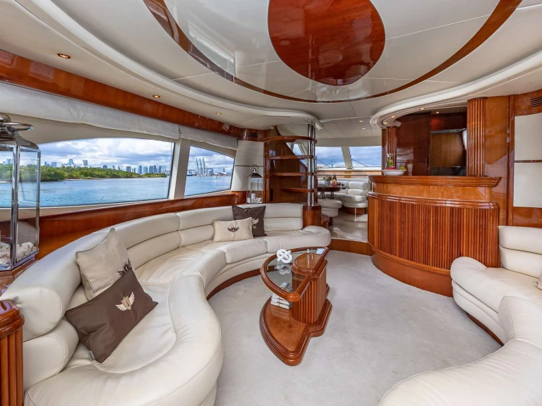 Vermietung Yacht Azimut mit Führerschein