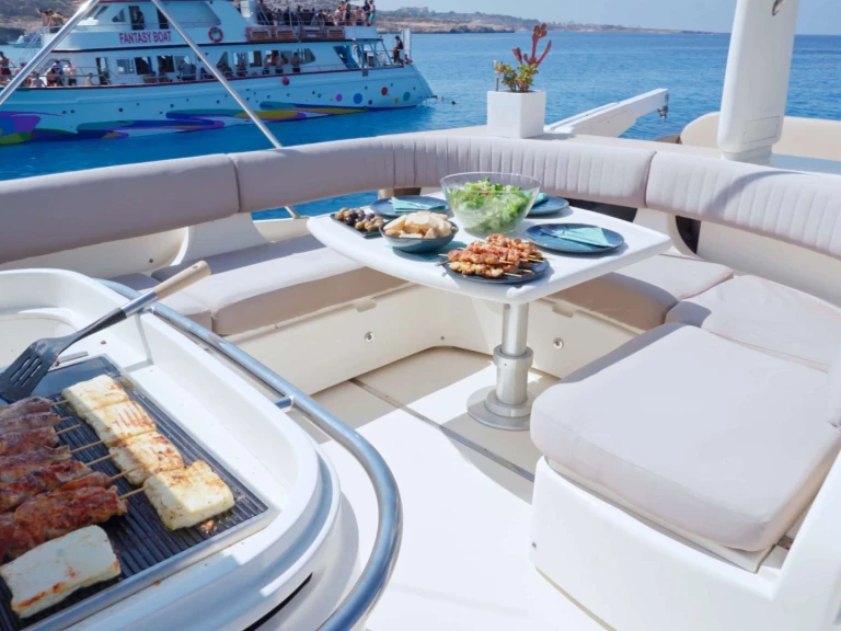 Vermietung Yacht Princess, UK mit Führerschein