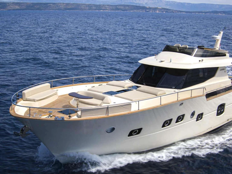 Yacht mit oder ohne Skipper  mieten in Split