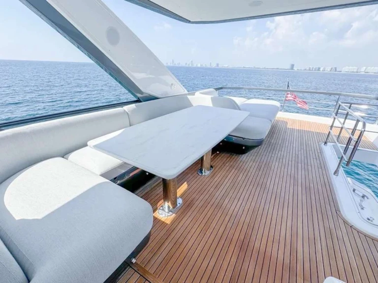 Yacht mieten in Miami zum besten Preis