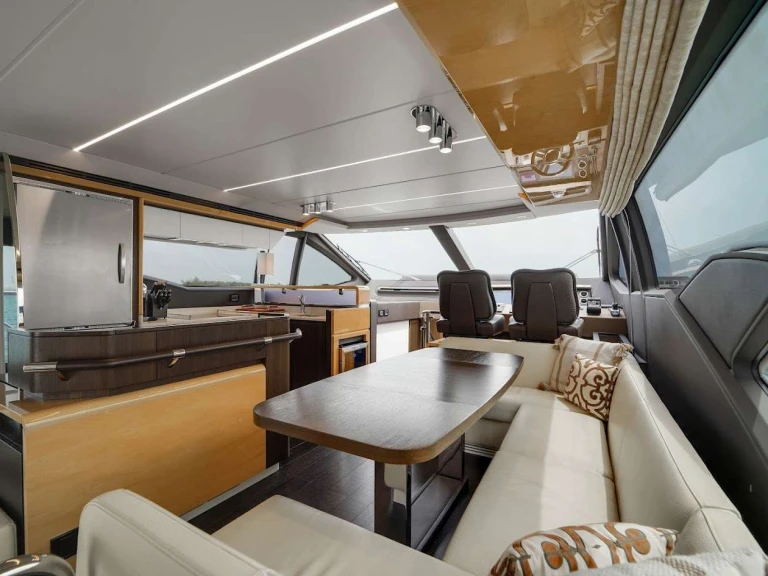 Yacht mit oder ohne Skipper Azimut mieten in Bahamas