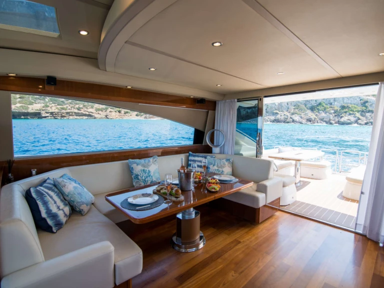 Yacht mit oder ohne Skipper Princess, UK mieten in Athen