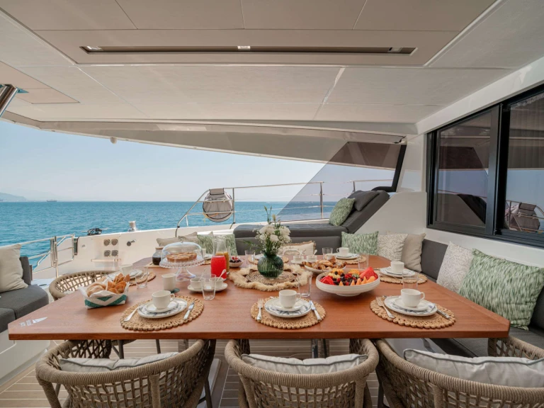 Vermietung Yacht Fountaine Pajot mit Führerschein