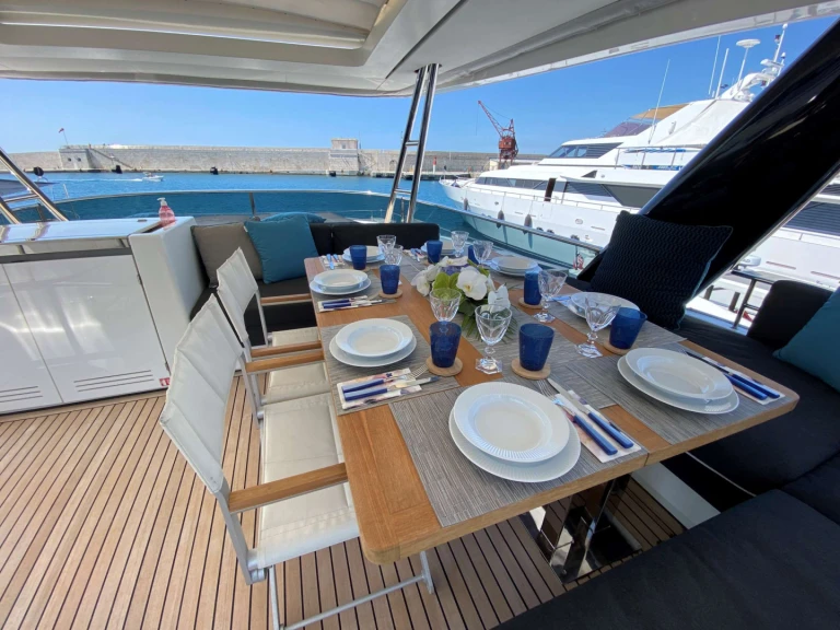 Bootsverleih Lagoon LA FREGATE Split Samboat
