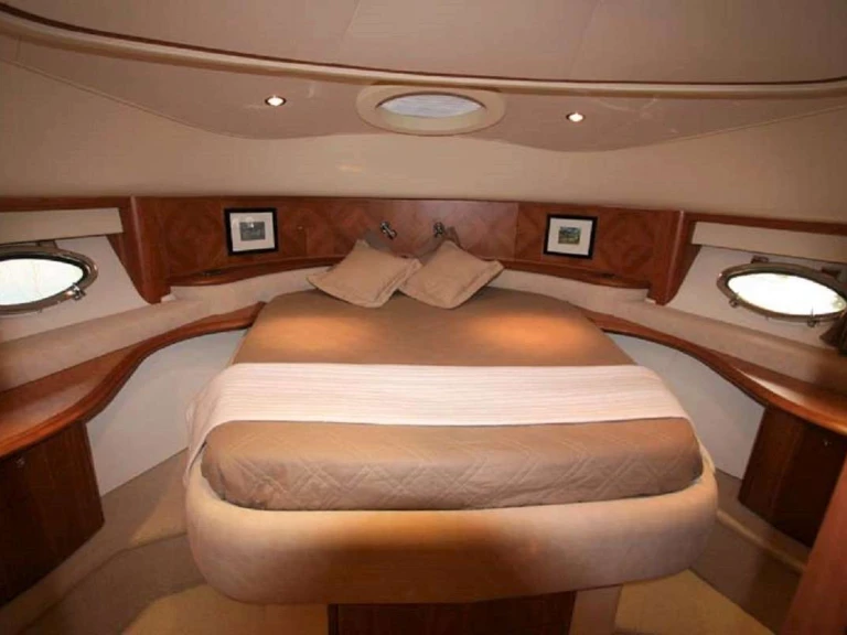 Yacht mieten in Salamina zum besten Preis