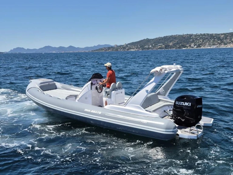 YachtCharter in Juan-les-Pins - mik mik 700 auf SamBoat