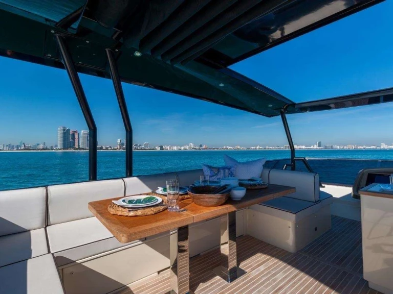 Ein Bénéteau Singh City mieten in Miami
