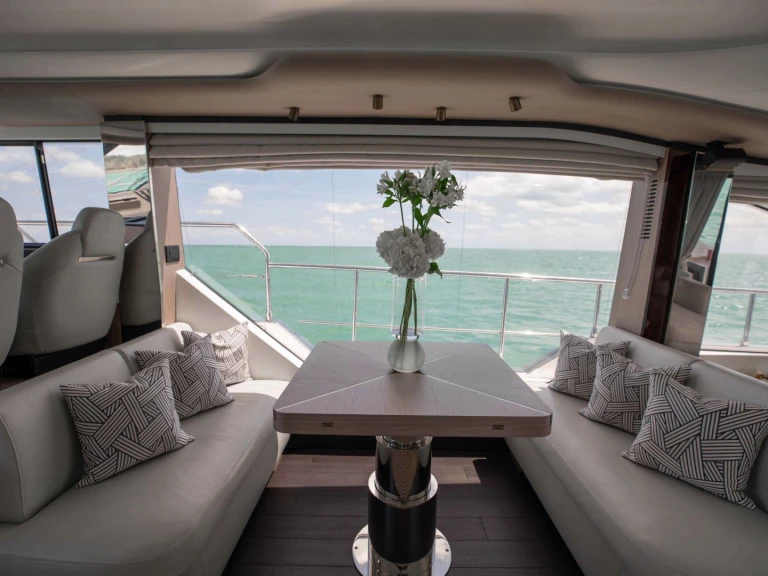 YachtCharter in Florida - Azimut Geisha auf SamBoat