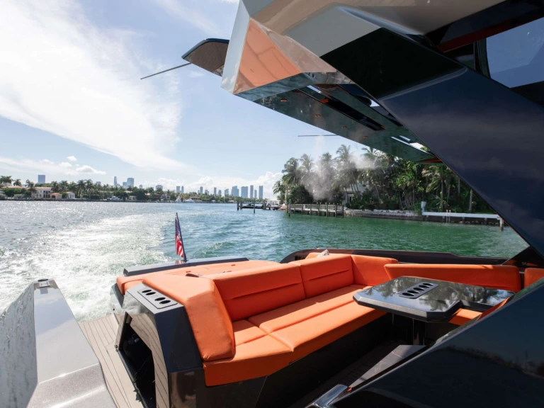 Yacht mieten in Suffolk County zum besten Preis