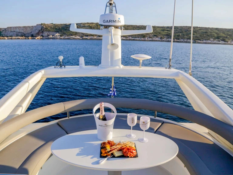 YachtCharter in Athen - Ferretti SUMMER CAMP auf SamBoat