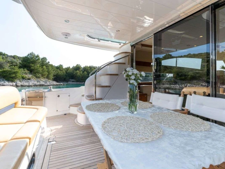 Vermietung Yacht Princess, UK mit Führerschein
