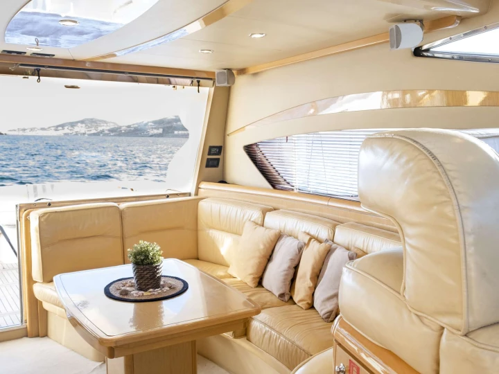 Bootsverleih Ferretti ARABELLA Mykonos (Island) Samboat