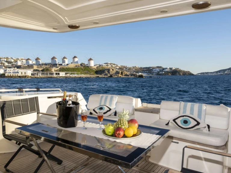 Yacht mit oder ohne Skipper Ferretti mieten in Mykonos (Island)
