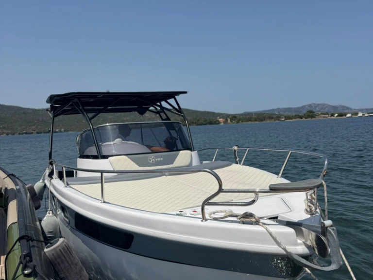 Ein Saver Saver 750 Cabin  mieten in Porto Rotondo