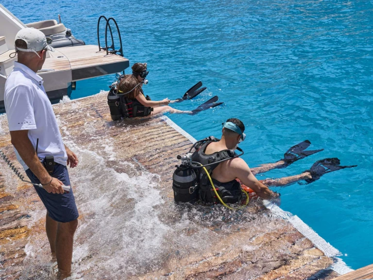 Yacht mieten in Athen zum besten Preis