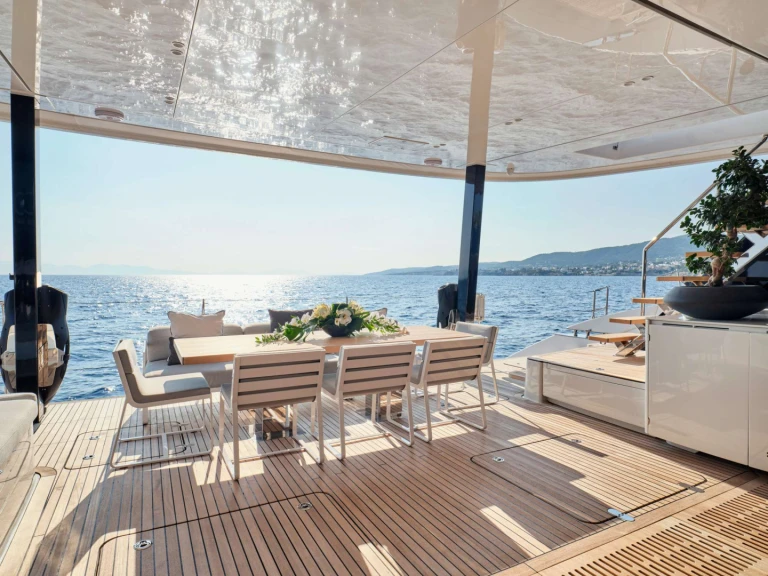Bootsverleih Sunreef ABOVE & BEYOND Athen Samboat