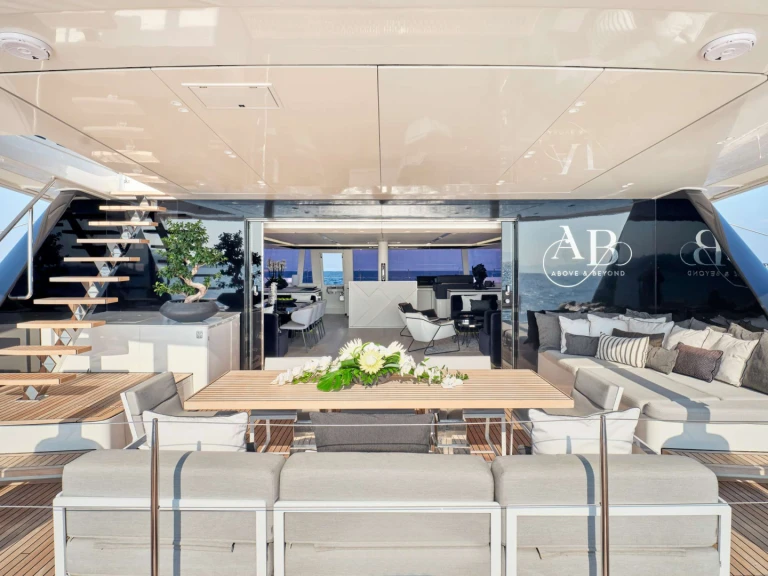 Yacht mit oder ohne Skipper Sunreef mieten in Athen