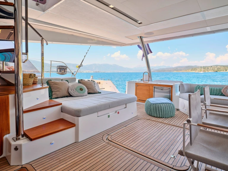 Yacht mit oder ohne Skipper Fountaine Pajot mieten in Piräus