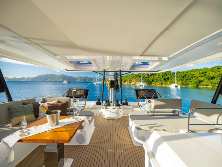 Vermietung Yacht Fountaine Pajot mit Führerschein