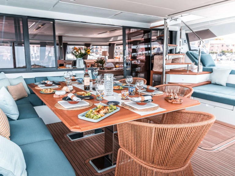 Vermietung Katamaran Fountaine Pajot mit Führerschein