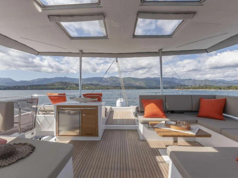 Vermietung Yacht Fountaine Pajot mit Führerschein