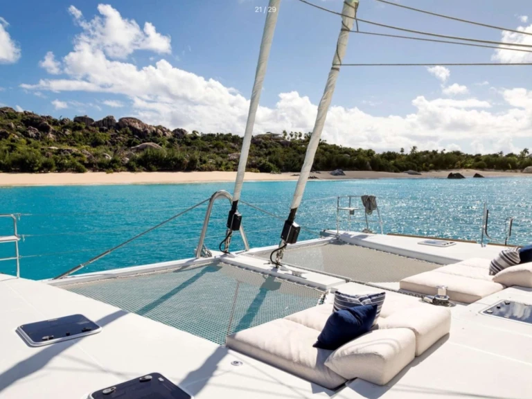 Vermietung Yacht Lagoon mit Führerschein