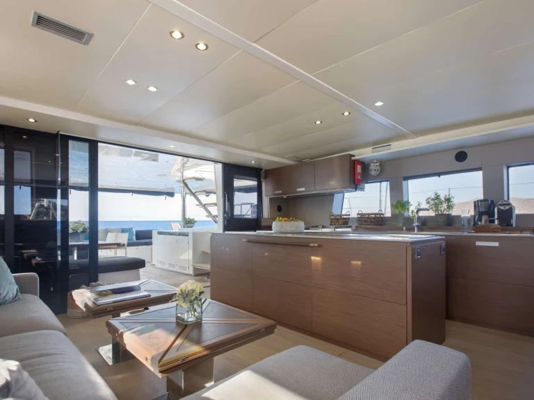 Bootsverleih Lagoon PHANTOM Athen Samboat