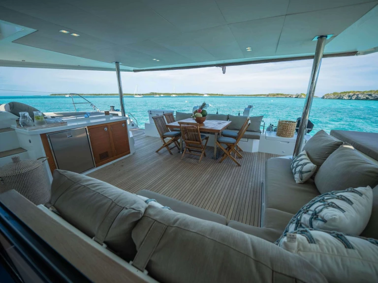 Boot mieten Bahamas günstig WIND CHASER I