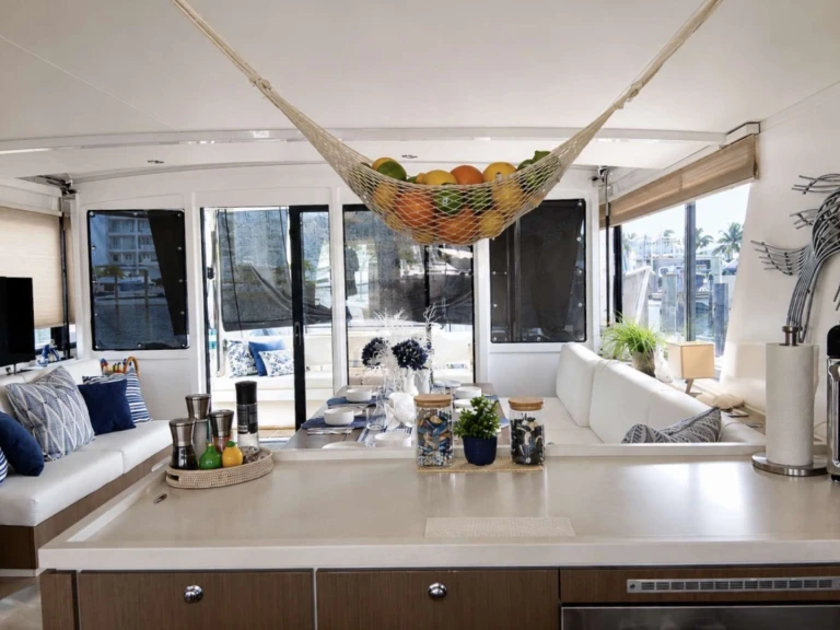 YachtCharter in Nassau - Bali ZURI 3 auf SamBoat
