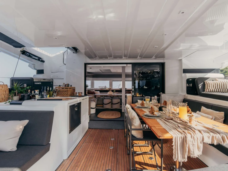 Vermietung Yacht Lagoon mit Führerschein