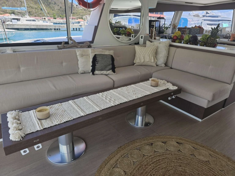 Vermietung Yacht Bali mit Führerschein