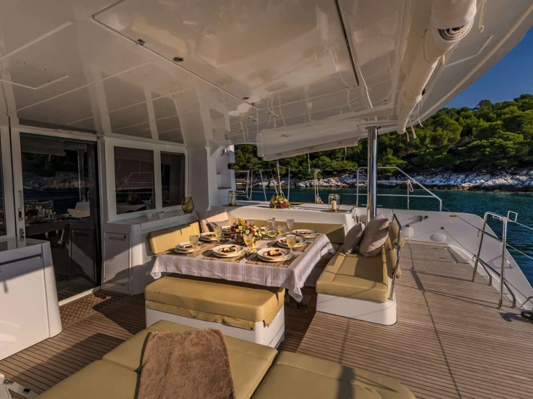 Yacht mieten in Mykonos (Island) - Lagoon FLO