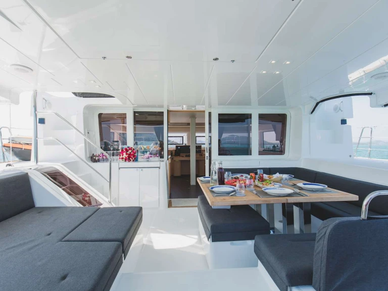 YachtCharter in Phuket - Lagoon Blue Moon auf SamBoat