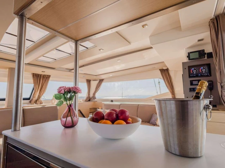 YachtCharter in Athen - Fountaine Pajot KEBISIKS auf SamBoat
