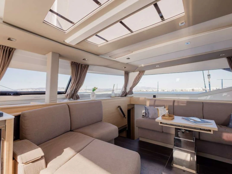 Ein Fountaine Pajot KEBISIKS mieten in Athen